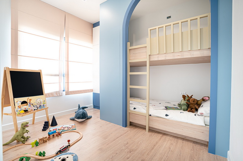 Maneerin Midtown Bangphra